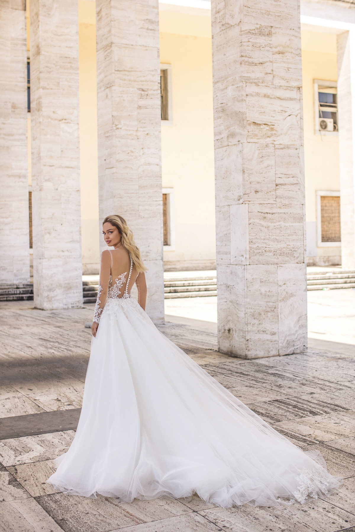 Picture of 10100 - ROSE BRIDAL GOWN