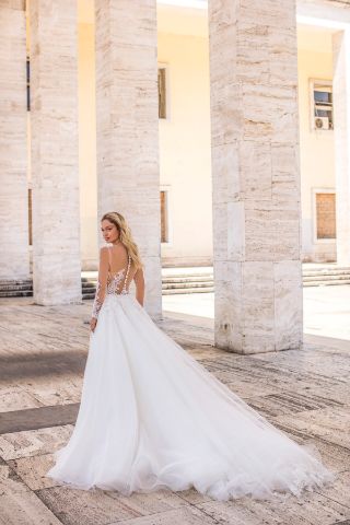 Picture of 10100 - ROSE BRIDAL GOWN