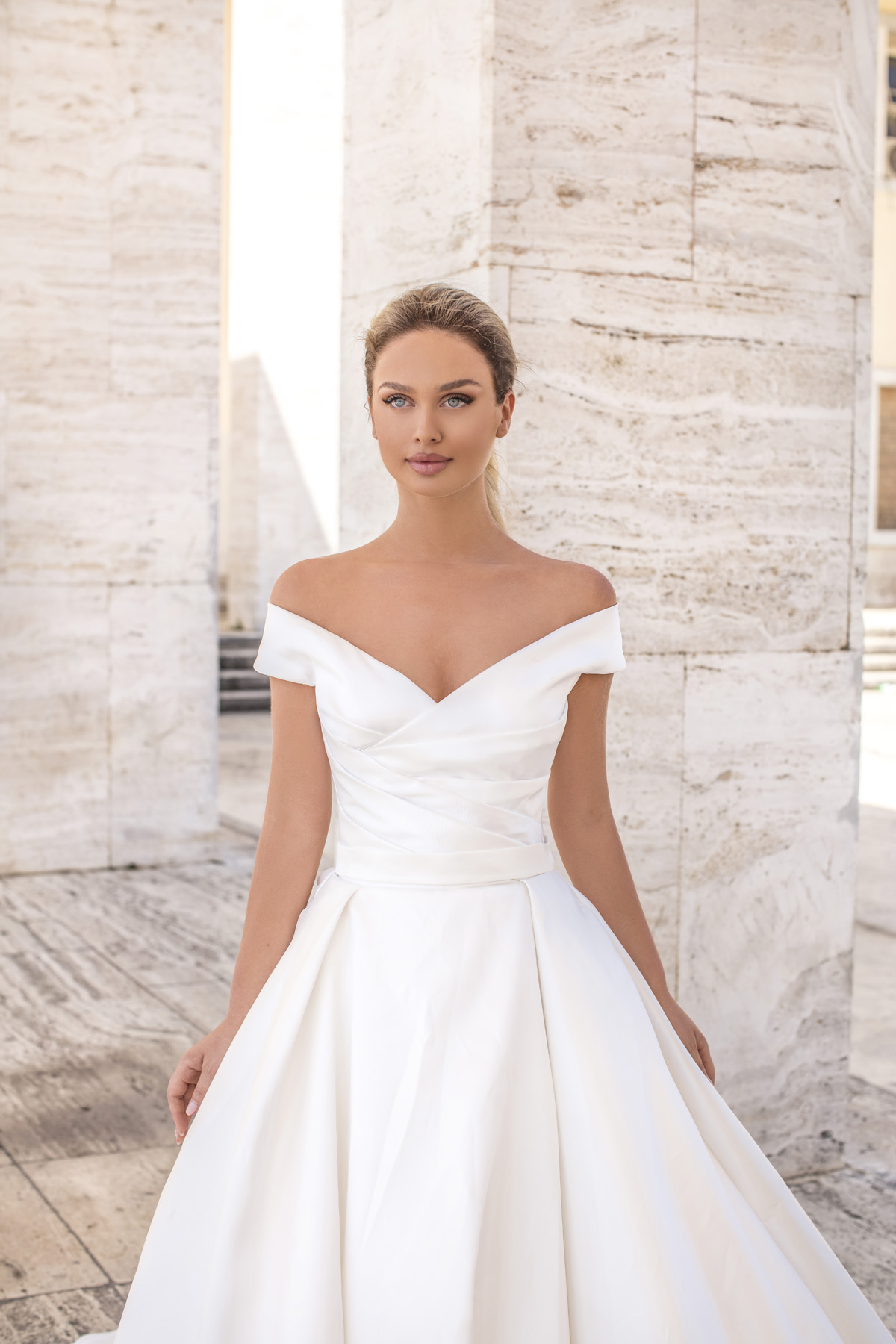 Picture of 10103 - JESAMINE BRIDAL GOWN