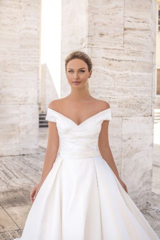 Picture of 10103 - JESAMINE BRIDAL GOWN
