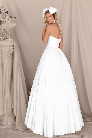 Picture of 10109 - STOCK BRIDAL GOWN