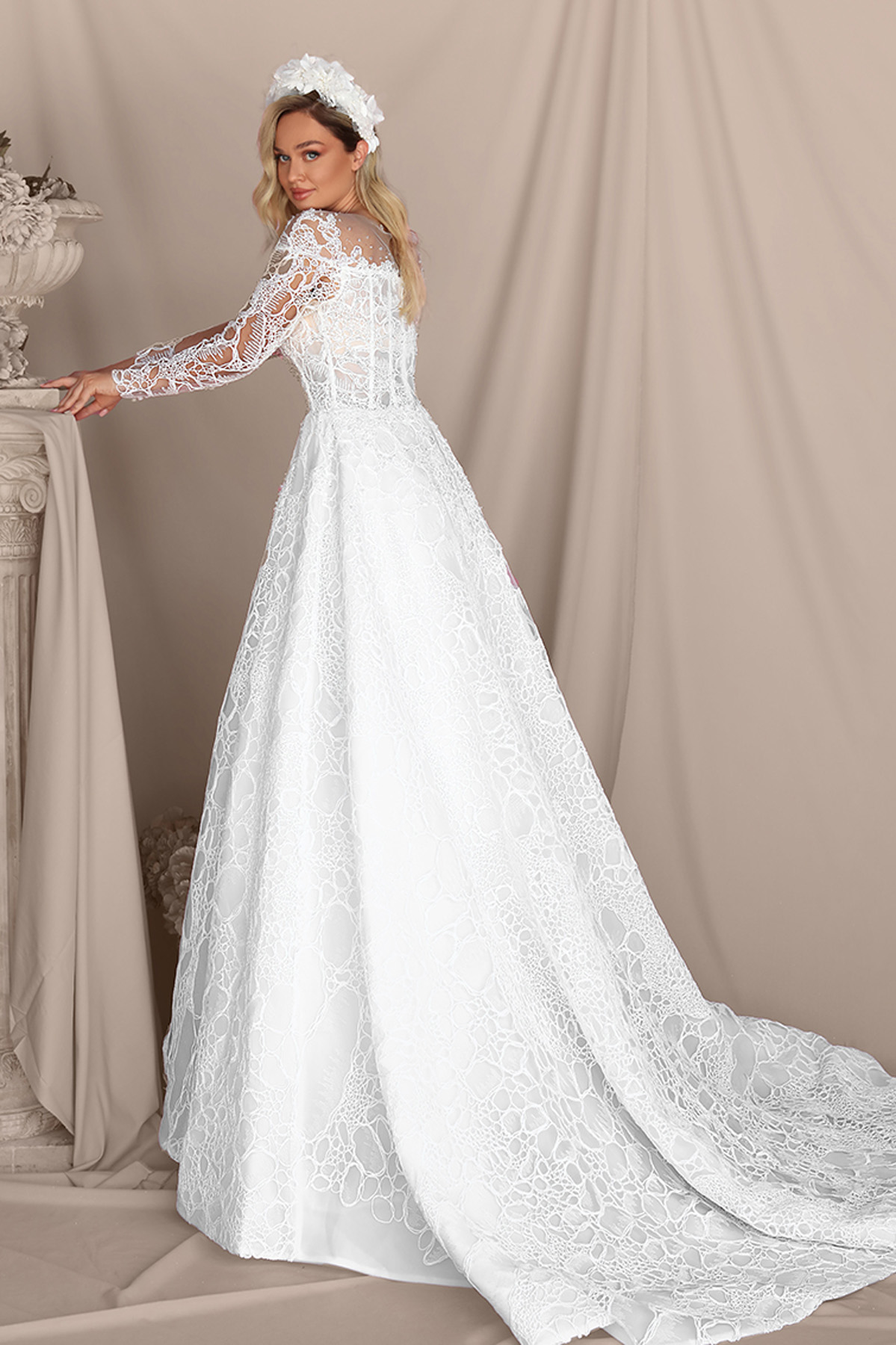 Picture of 10308 - ALICE BRIDAL GOWN