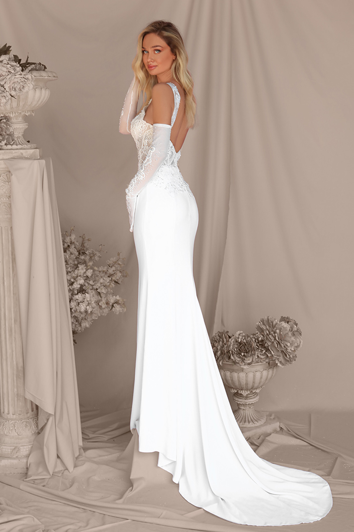 Picture of 10310 - NAYOMI BRIDAL GOWN