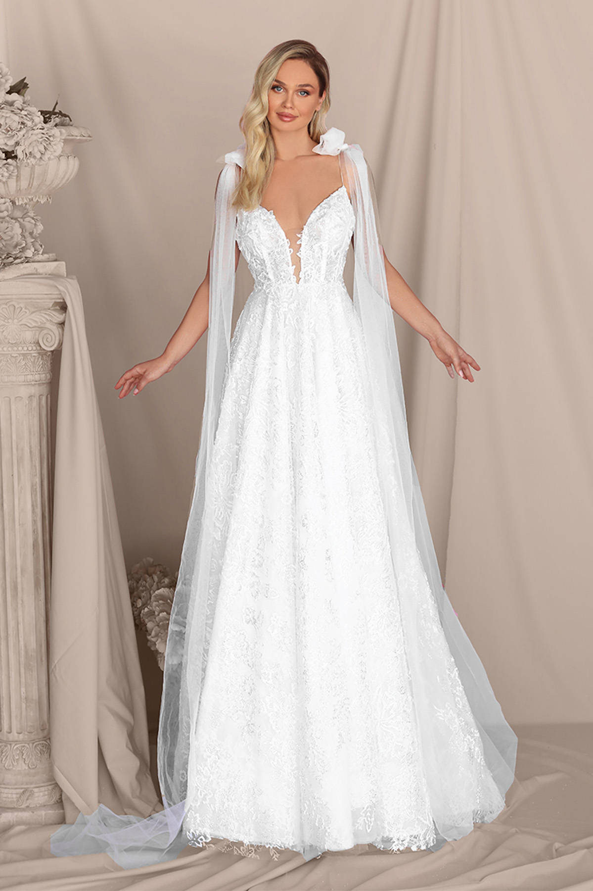 Picture of 21FWWDGO-10096 - ORLENDA BRIDAL GOWNS