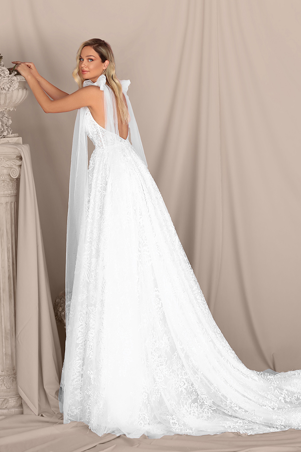 Picture of 21FWWDGO-10096 - ORLENDA BRIDAL GOWNS