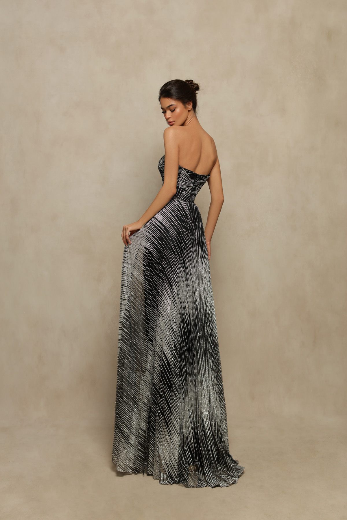 Picture of 98027 - PUZZLE DRESSES