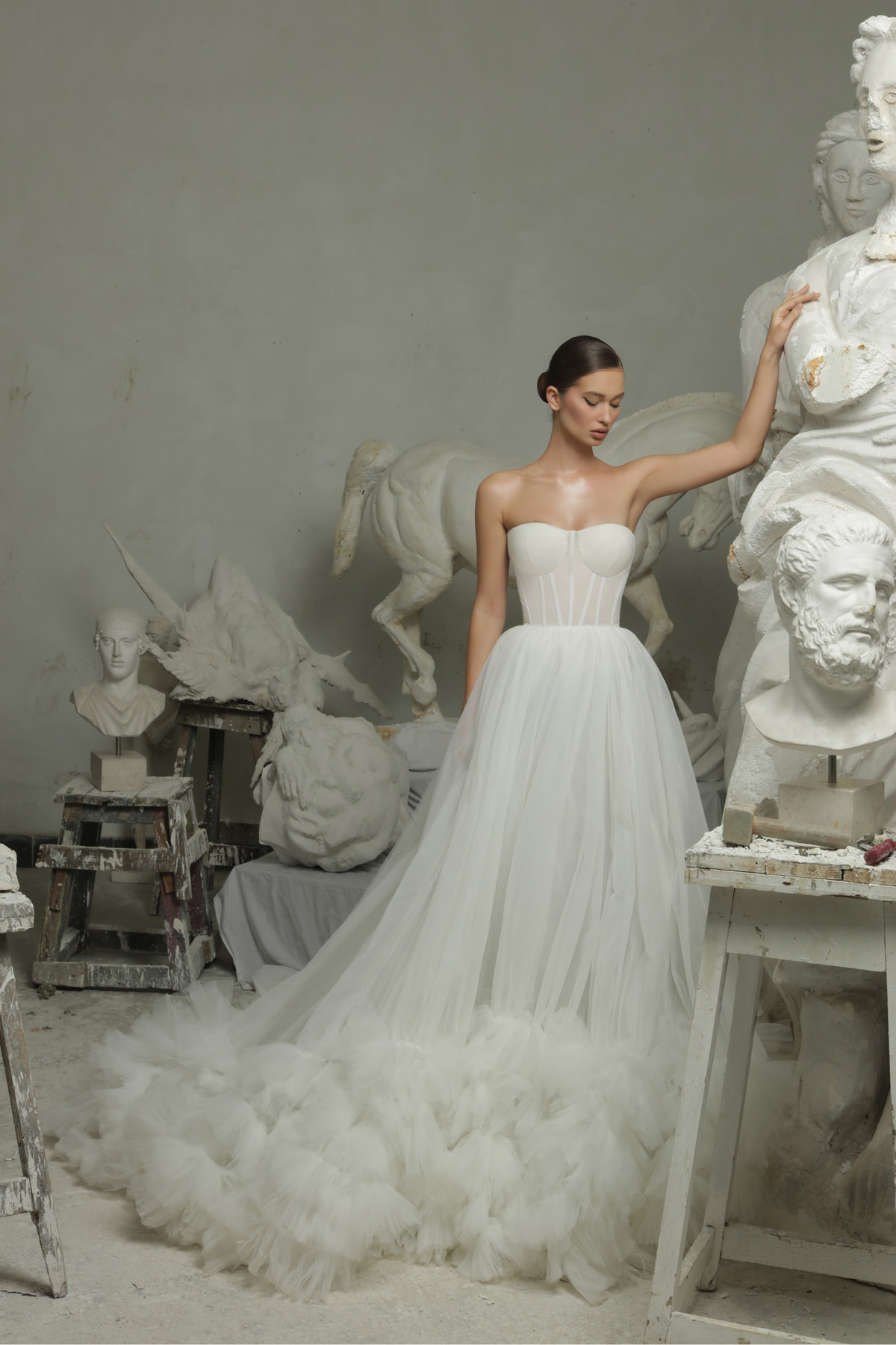 Picture of G4017 - GLAMOROUS BRIDAL GOWN