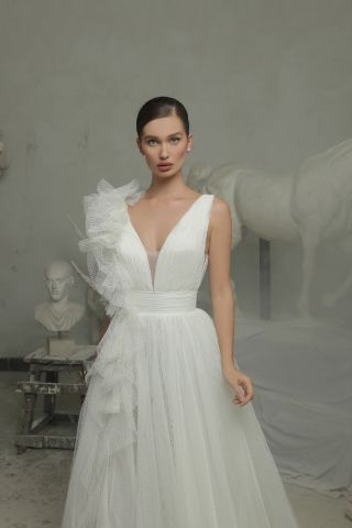 Picture of G4024 - SILVIANANA BRIDAL GOWN