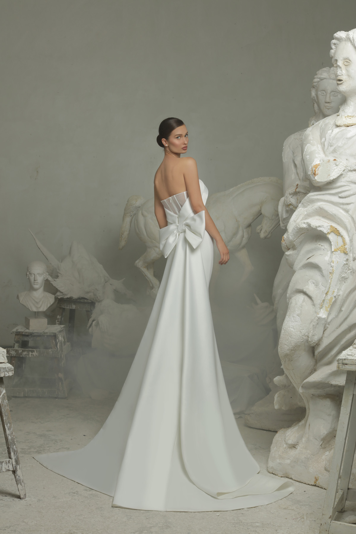 Picture of G4040 - CARINE BRIDAL GOWN