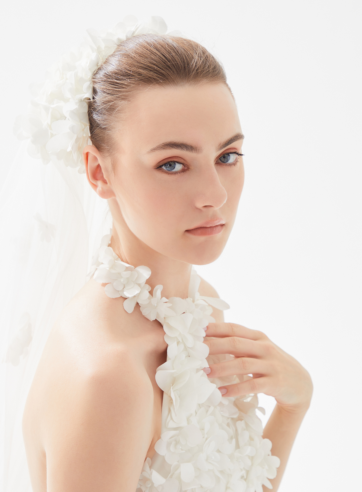 Picture of IVORYESA  BRIDAL